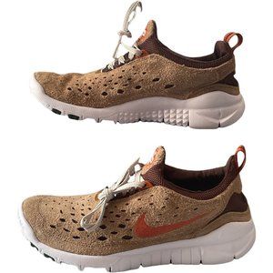 Men’s Sneakers Size 9.5 Nike Free Run Trail Dark Driftwood/Dark Russet CW5814200